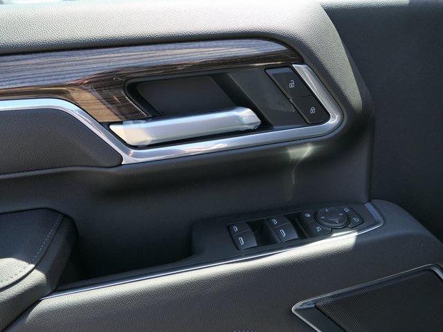new 2025 Chevrolet Silverado 2500 car, priced at $77,400