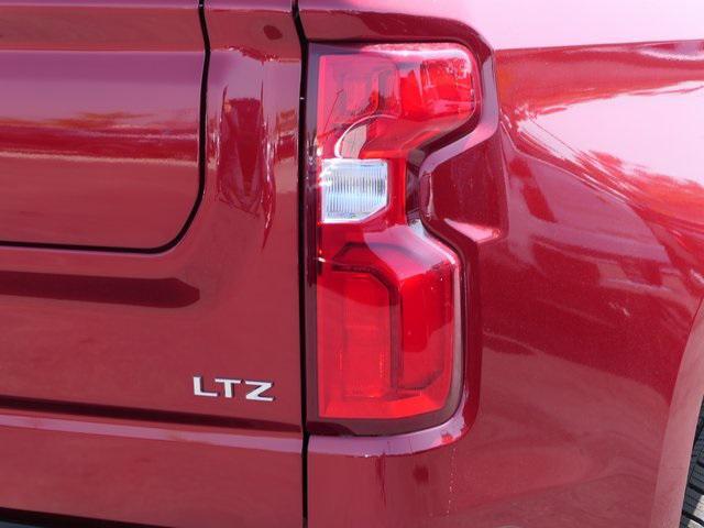new 2025 Chevrolet Silverado 1500 car, priced at $59,995