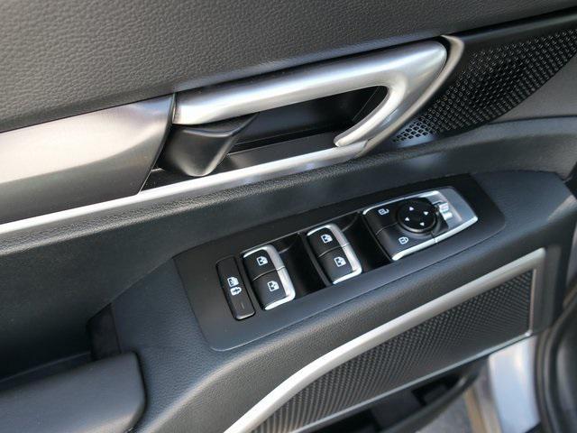 used 2024 Kia Telluride car, priced at $34,496