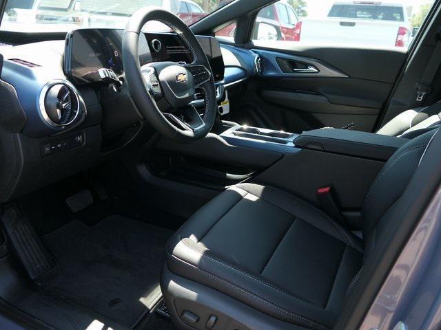 new 2025 Chevrolet Equinox EV car, priced at $33,190