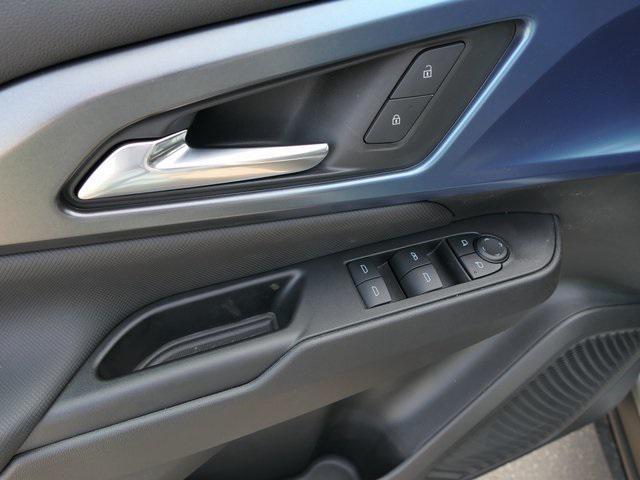 new 2025 Chevrolet Equinox EV car, priced at $35,010