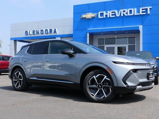 new 2025 Chevrolet Equinox EV car, priced at $35,010