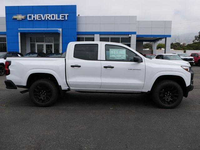 new 2025 Chevrolet Colorado car, priced at $30,995