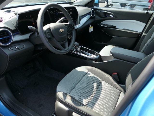 new 2025 Chevrolet Trax car, priced at $24,085
