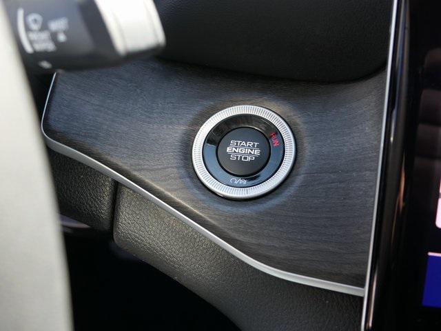 used 2023 Jeep Grand Cherokee car, priced at $29,990