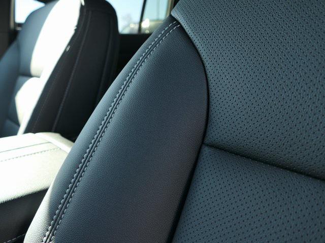 new 2026 Chevrolet Traverse car, priced at $49,275