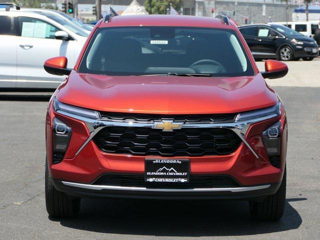 new 2024 Chevrolet Trax car, priced at $25,700