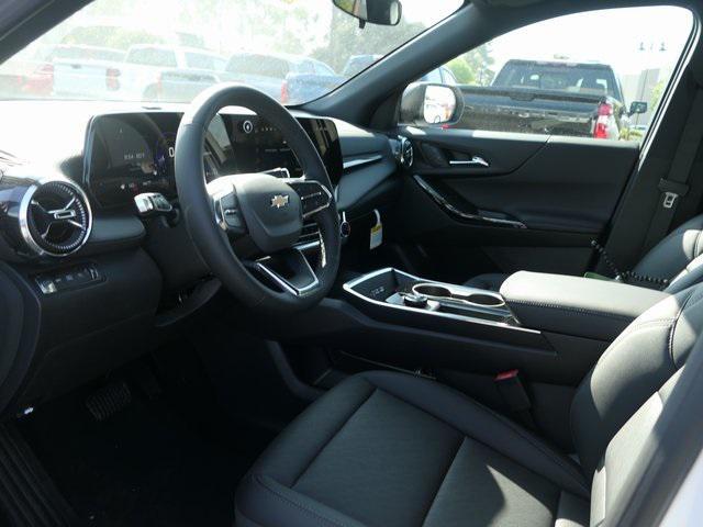 new 2026 Chevrolet Equinox car, priced at $32,995