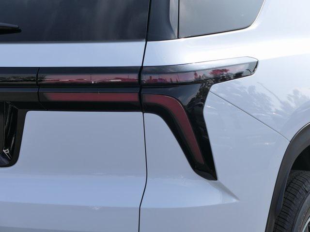 new 2025 Chevrolet Traverse car, priced at $44,995
