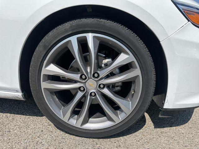 used 2022 Chevrolet Malibu car, priced at $17,999