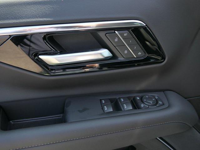 new 2025 Chevrolet Tahoe car, priced at $73,420