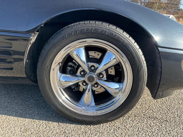 used 1992 Chevrolet Corvette car, priced at $15,000