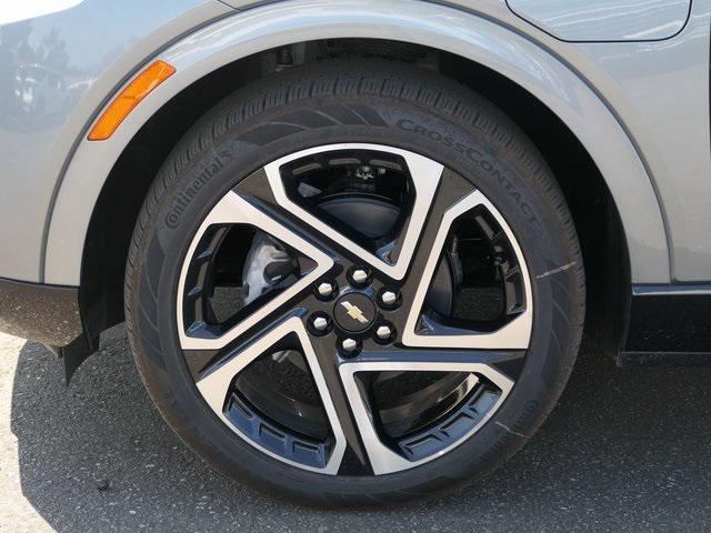 new 2026 Chevrolet Equinox EV car, priced at $38,995