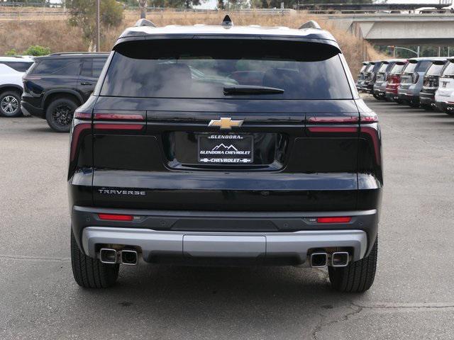 used 2025 Chevrolet Traverse car, priced at $37,999