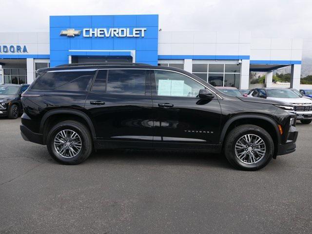 used 2025 Chevrolet Traverse car, priced at $37,999