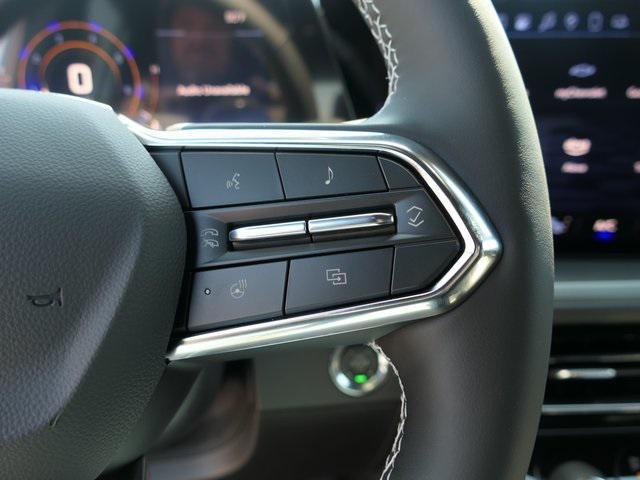 new 2025 Chevrolet Traverse car, priced at $48,985
