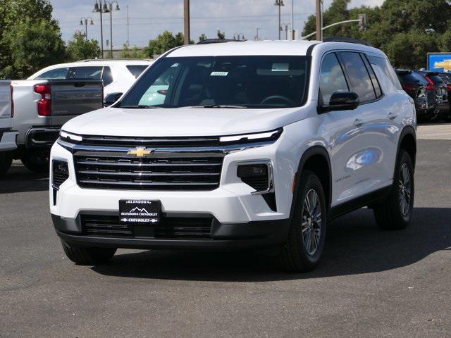 new 2026 Chevrolet Traverse car, priced at $44,019