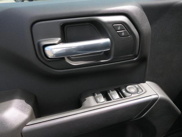 new 2026 Chevrolet Silverado 1500 car, priced at $40,995