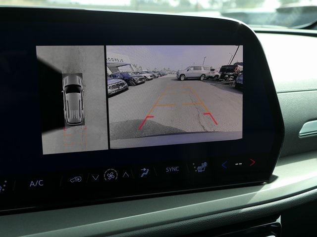 new 2026 Chevrolet Traverse car, priced at $46,995