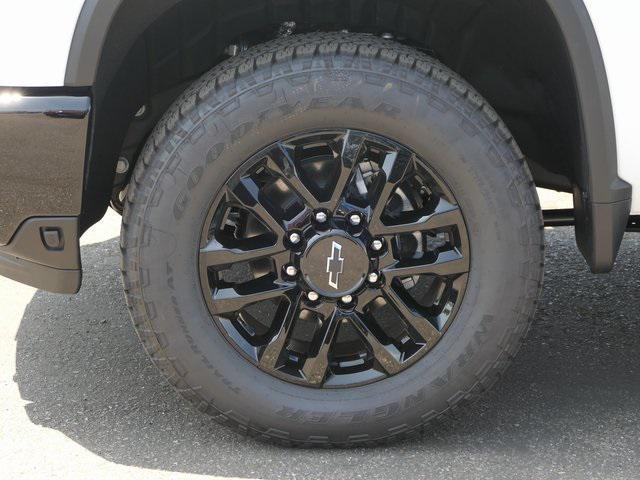 new 2025 Chevrolet Silverado 2500 car, priced at $76,495