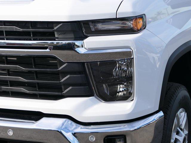 new 2025 Chevrolet Silverado 2500 car, priced at $61,090