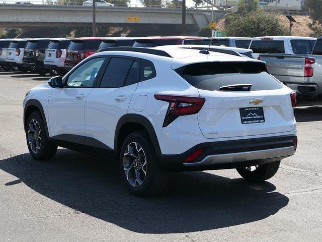 new 2025 Chevrolet Trax car, priced at $25,255