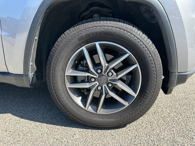 used 2020 Jeep Grand Cherokee car, priced at $23,998