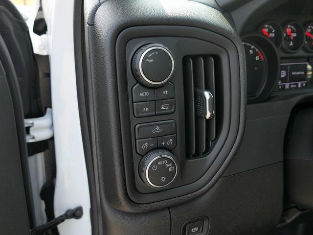 new 2025 Chevrolet Silverado 1500 car, priced at $39,995