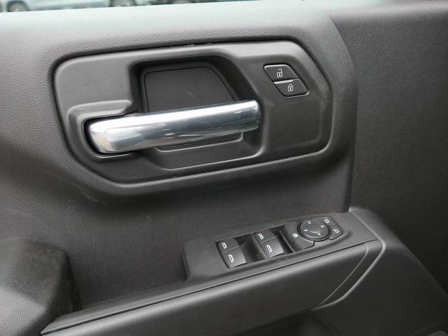 new 2025 Chevrolet Silverado 1500 car, priced at $45,044