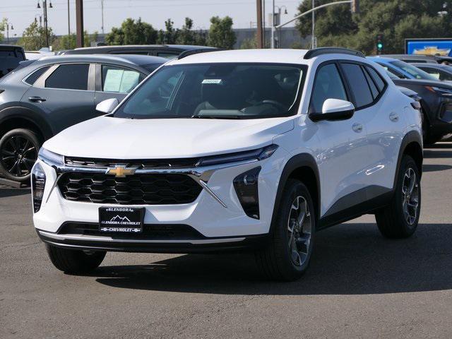 new 2025 Chevrolet Trax car, priced at $25,255