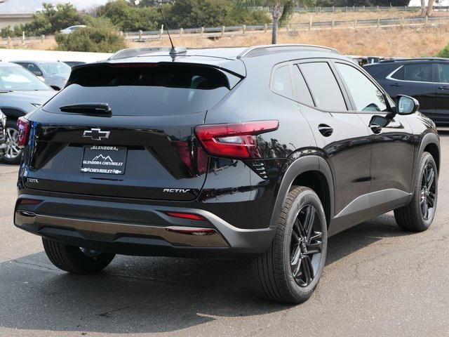 new 2025 Chevrolet Trax car, priced at $26,190