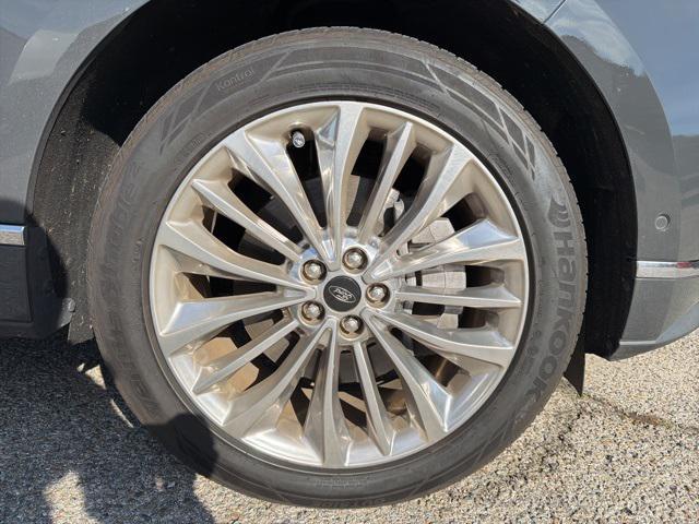 used 2021 Ford Edge car, priced at $24,998