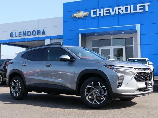 new 2025 Chevrolet Trax car, priced at $20,995
