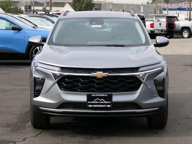 new 2025 Chevrolet Trax car, priced at $25,255