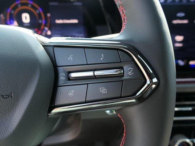 new 2025 Chevrolet Traverse car, priced at $55,665