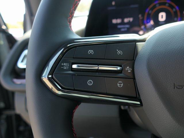 new 2025 Chevrolet Traverse car, priced at $55,665