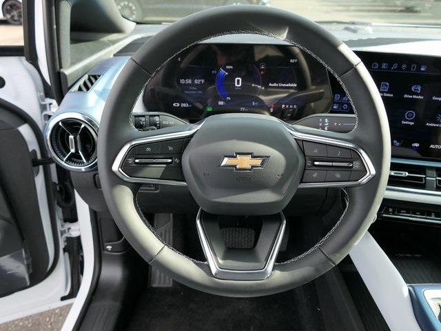 new 2025 Chevrolet Equinox car, priced at $39,870