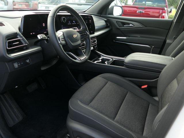 used 2025 Chevrolet Traverse car, priced at $38,500
