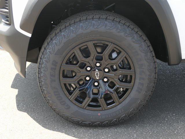 new 2025 Chevrolet Colorado car, priced at $42,869