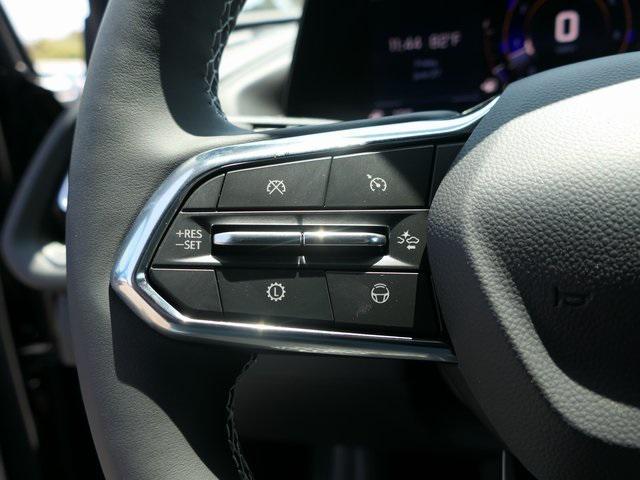 new 2025 Chevrolet Traverse car, priced at $44,995