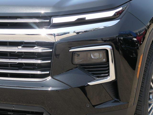 new 2025 Chevrolet Traverse car, priced at $44,995