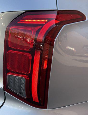used 2025 Hyundai Palisade car, priced at $39,749