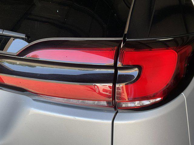 used 2023 Chrysler Pacifica car, priced at $27,749