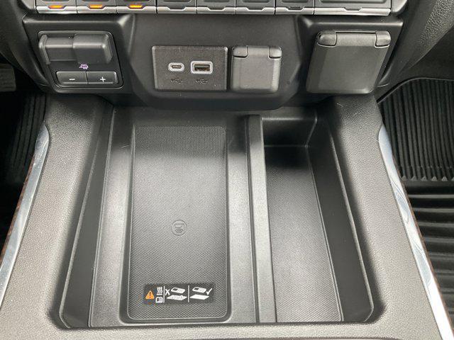 used 2019 GMC Sierra 1500 car, priced at $38,499