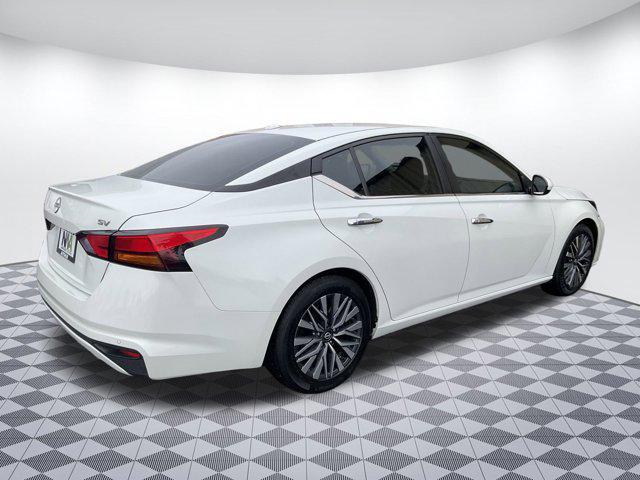 used 2023 Nissan Altima car, priced at $21,999