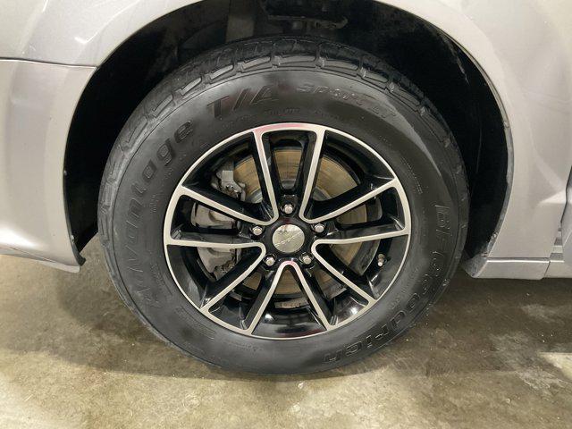 used 2014 Dodge Grand Caravan car, priced at $3,999