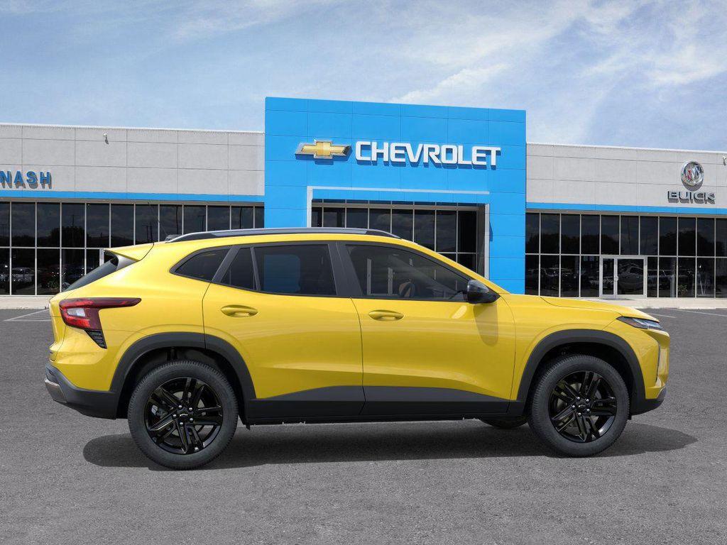 new 2025 Chevrolet Trax car, priced at $23,985