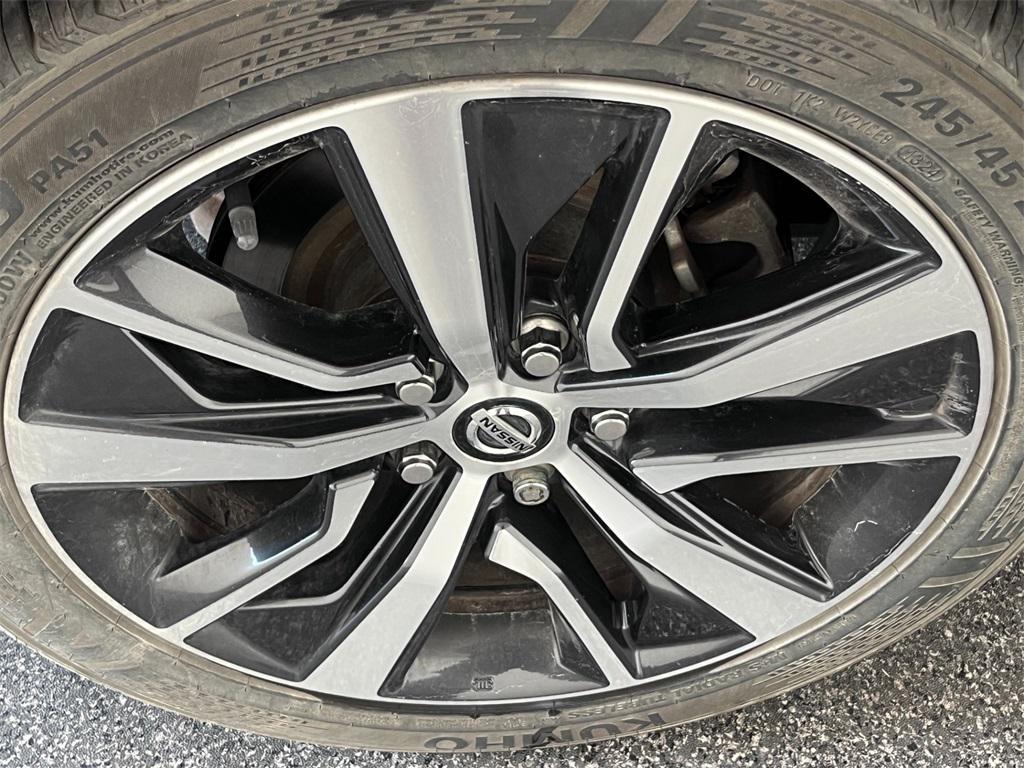 used 2020 Nissan Maxima car, priced at $15,747