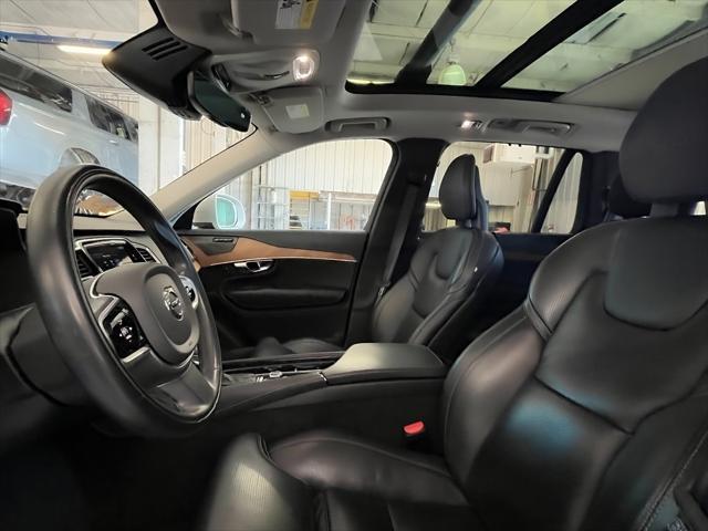 used 2020 Volvo XC90 car, priced at $35,747
