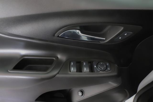 used 2024 Chevrolet Equinox car, priced at $25,474
